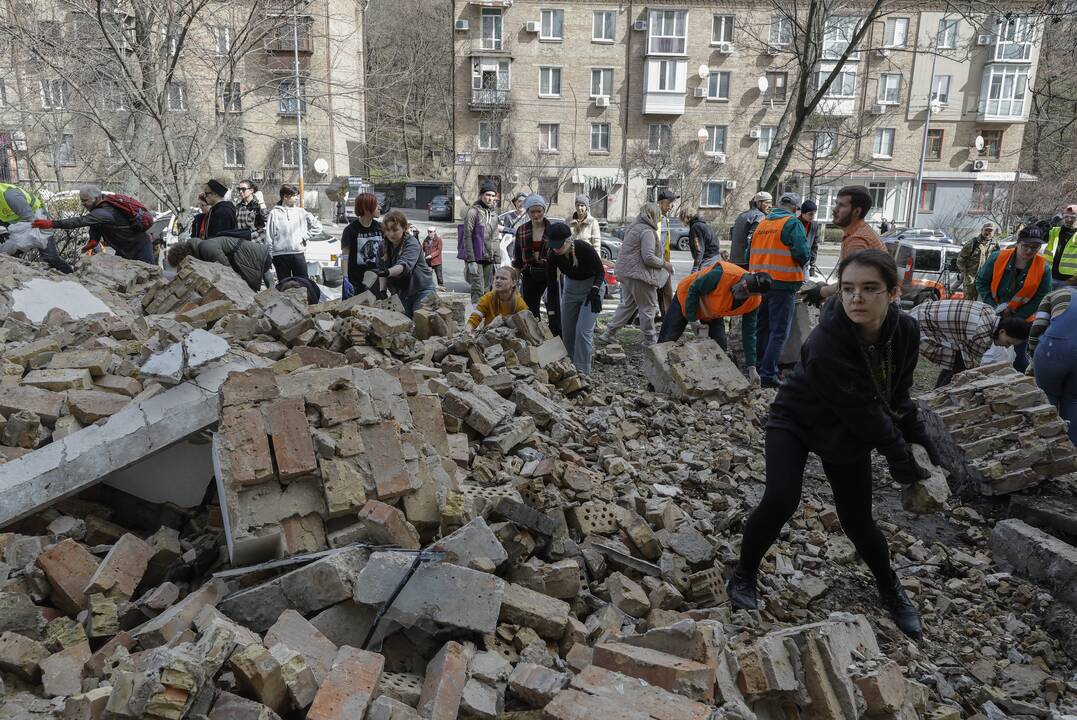 Rusai Ukrainoje sunaikino 1974 kultūros infrastruktūros objektus