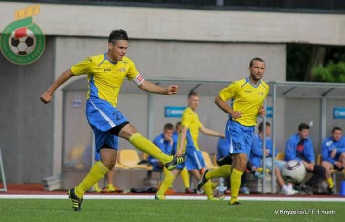 Kauno “Spyrio” futbolininkai iškopė į LFF taurės pusfinalį