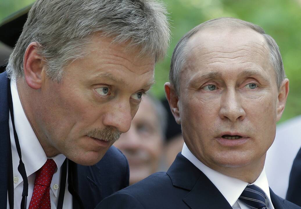 Dmitrijus Peskovas ir Vladimiras Putinas
