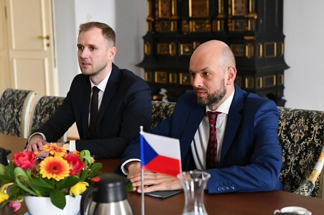 Darius Skusevičius (dešinėje)