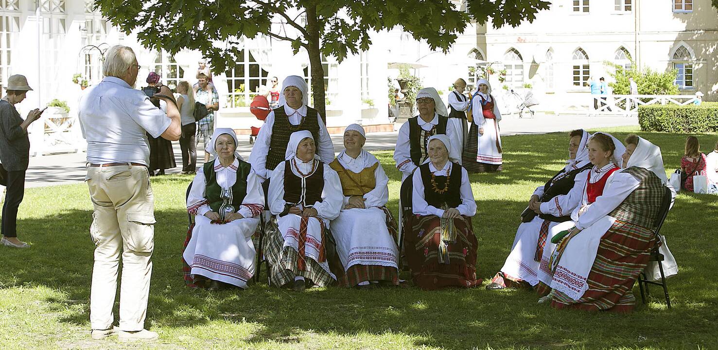 Raudondvario parke – folkloro fiesta