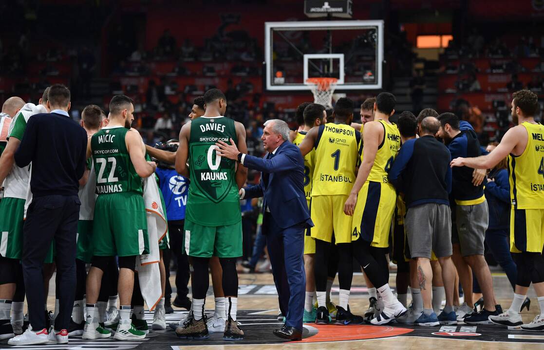 Eurolygos pusfinalis: „Žalgiris“ -  „Fenerbahce“ 67:76