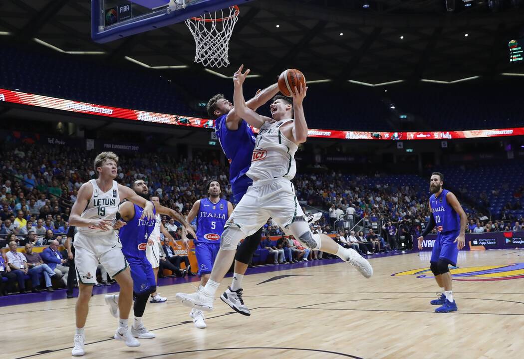 Europos krepšinio čempionatas: Lietuva - Italija 78:73