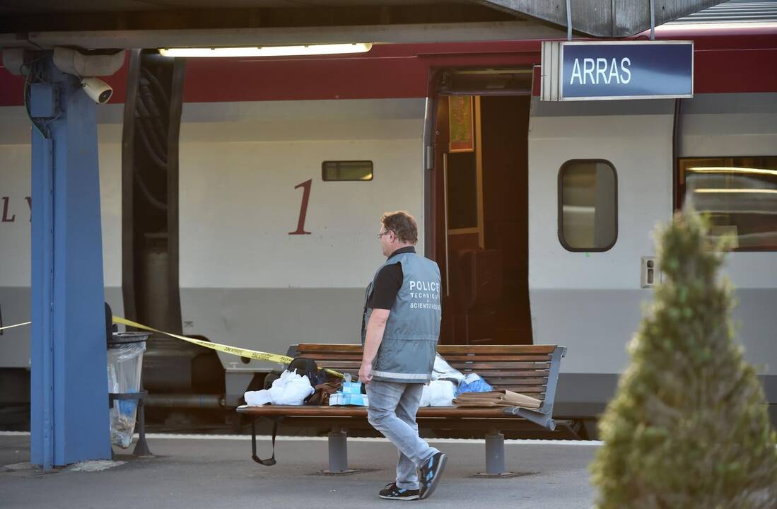 Išpuolis traukinyje Amsterdamas-Paryžius