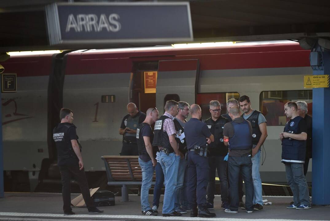 Išpuolis traukinyje Amsterdamas-Paryžius