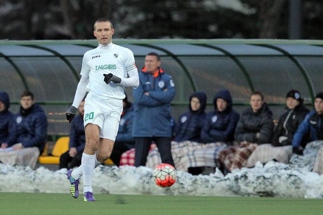 Lietuvos futbolo A lyga: „Kauno Žalgiris“– Kauno „Stumbras“ 1:2.