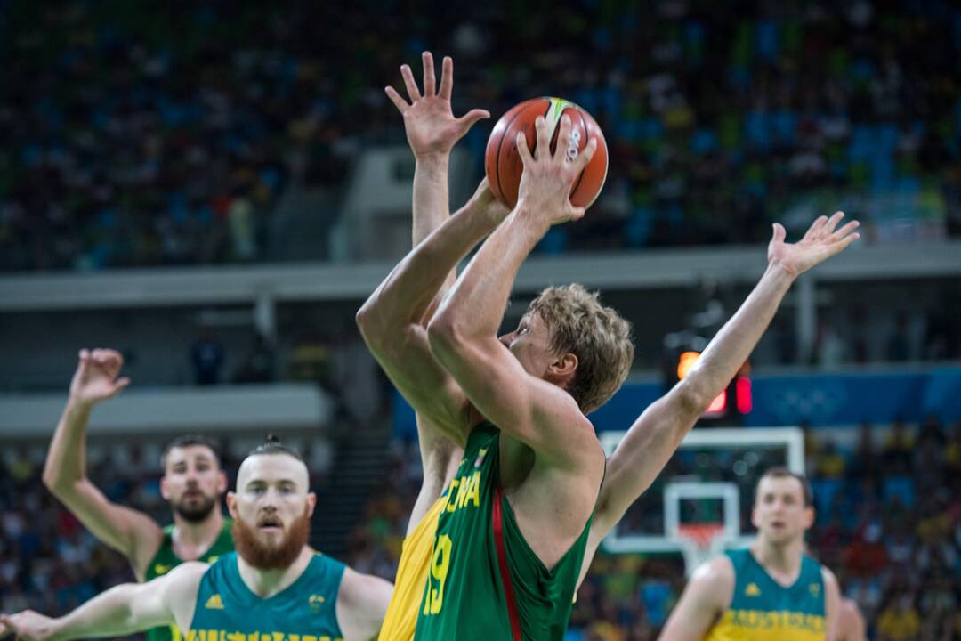 Lietuva - Australija 64:90
