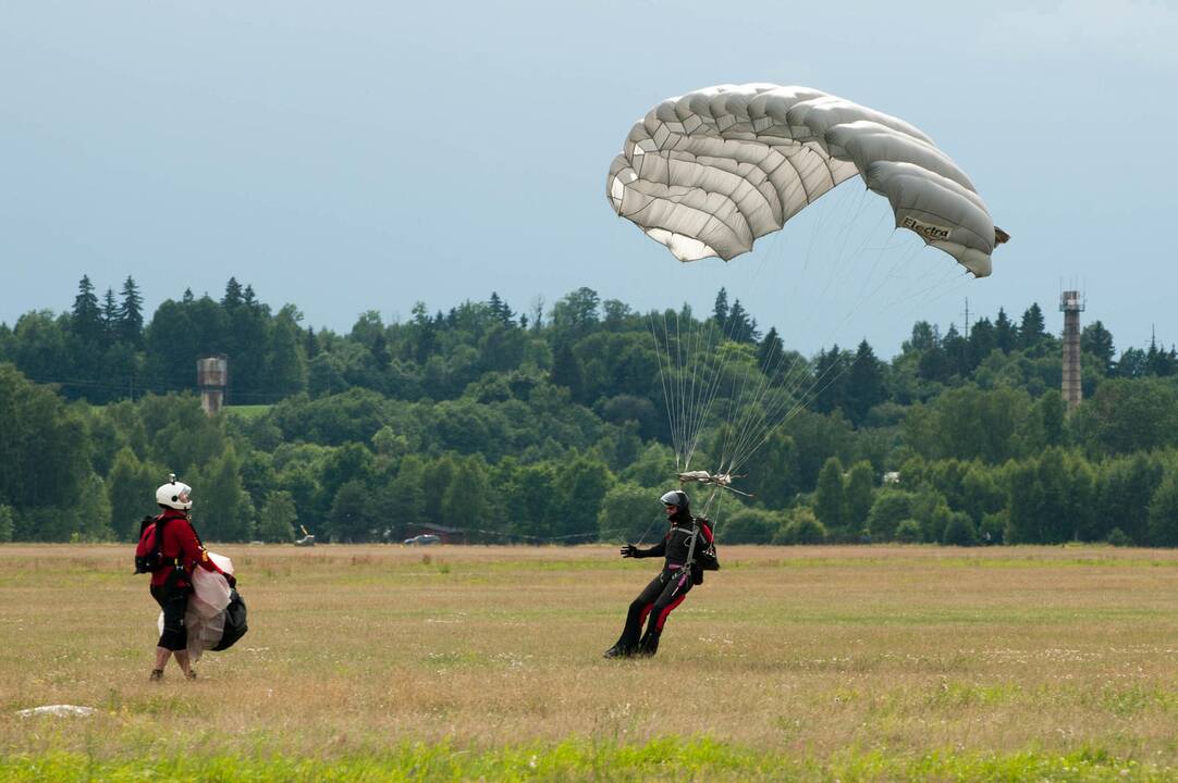 Aviacijos šventė Pociūnuose