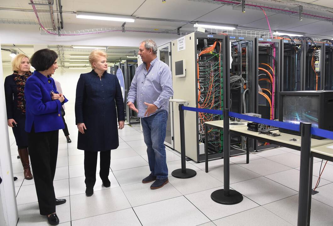 Prezidentė aplankė didžiausią pasaulyje mokslo instituciją