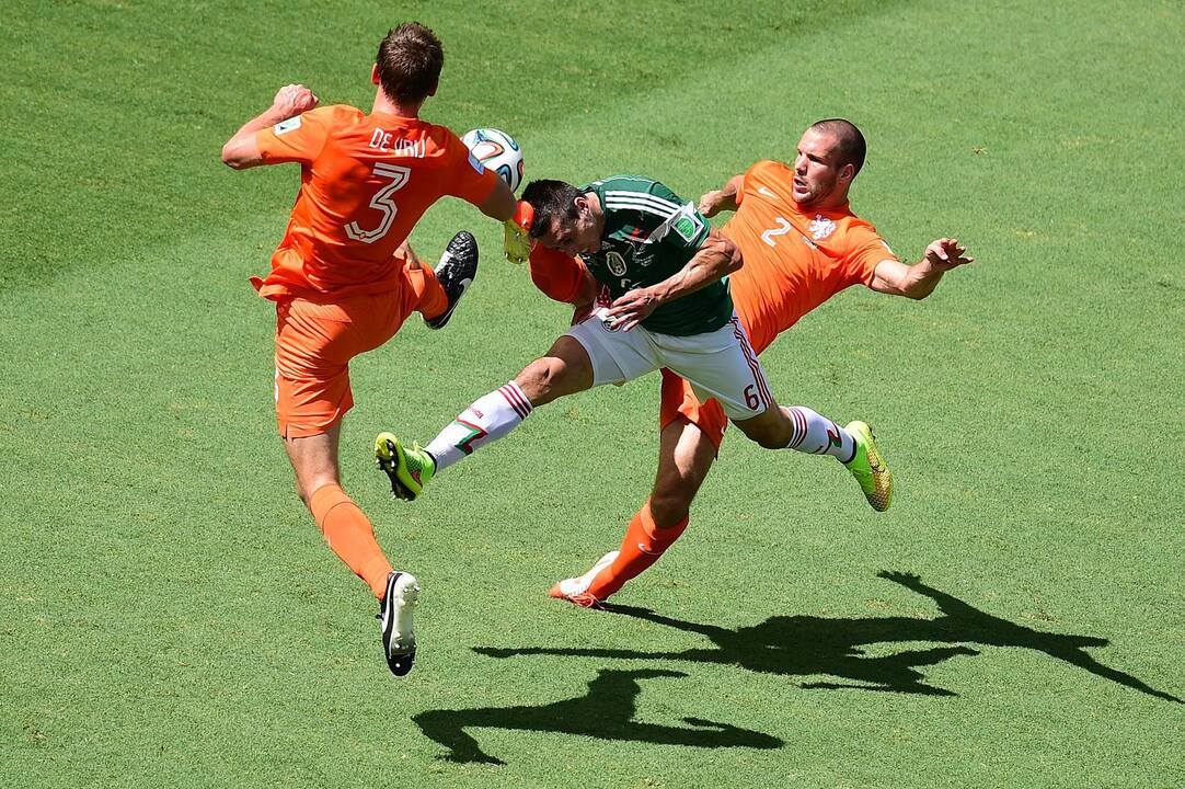 Pasaulio futbolo čempionatas: Meksika - Nyderlandai