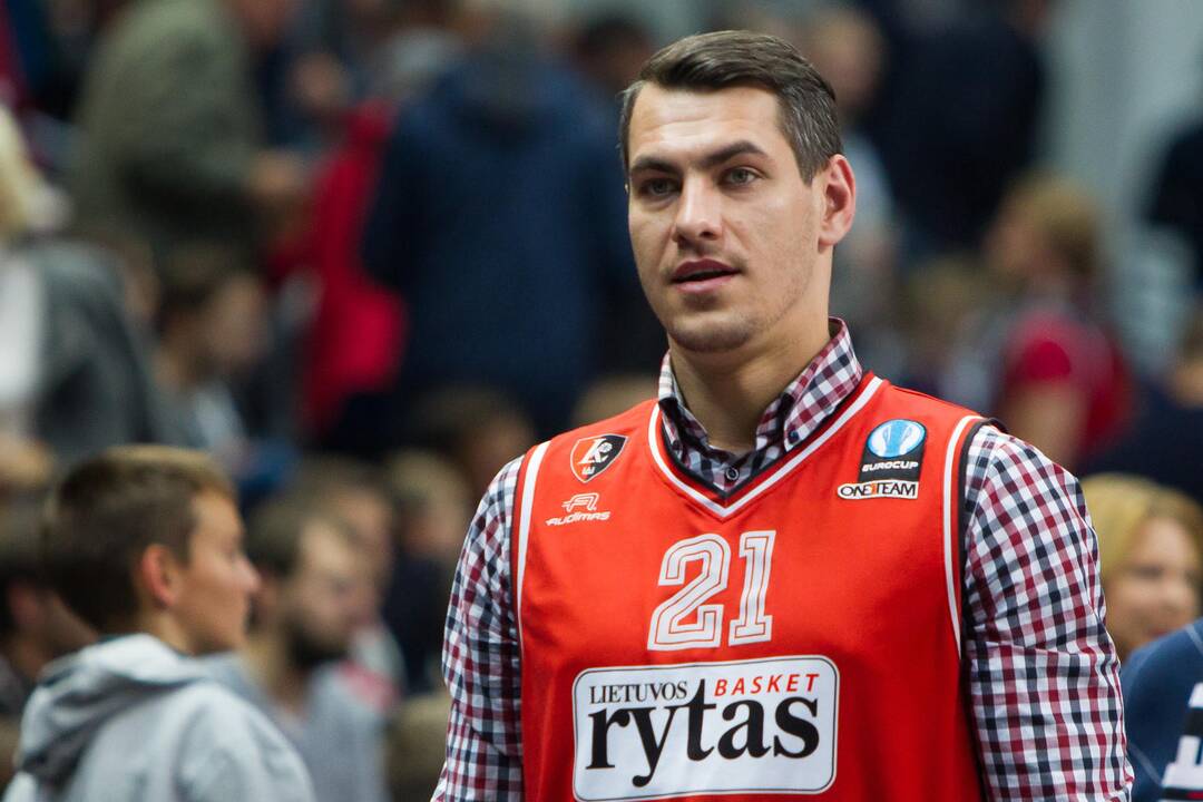 „Žalgiris“ įveikė „Lietuvos rytą“ 74:66