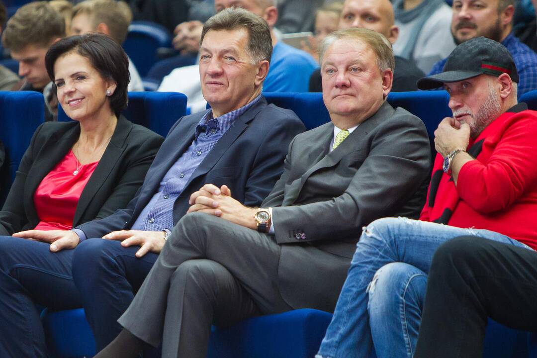 „Žalgiris“ įveikė „Lietuvos rytą“ 74:66