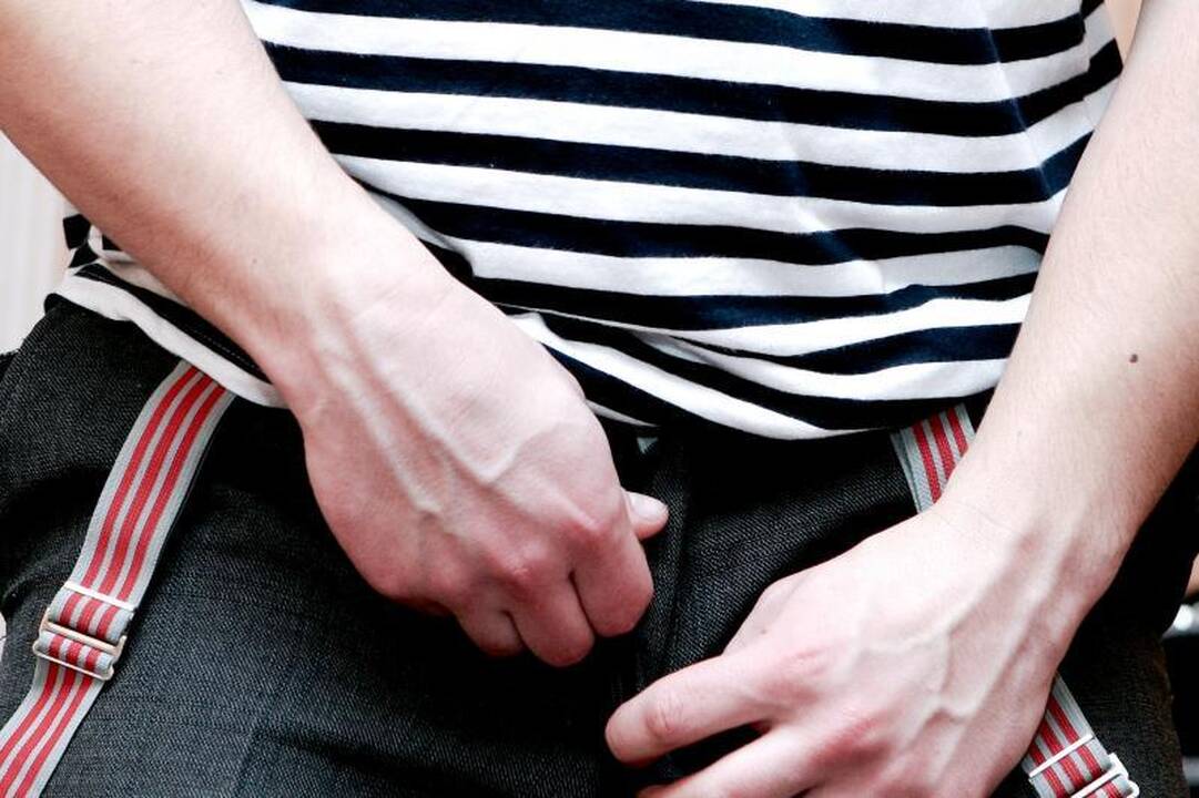 Patėvis įtariamas kelerius metus žaginęs nepilnametę