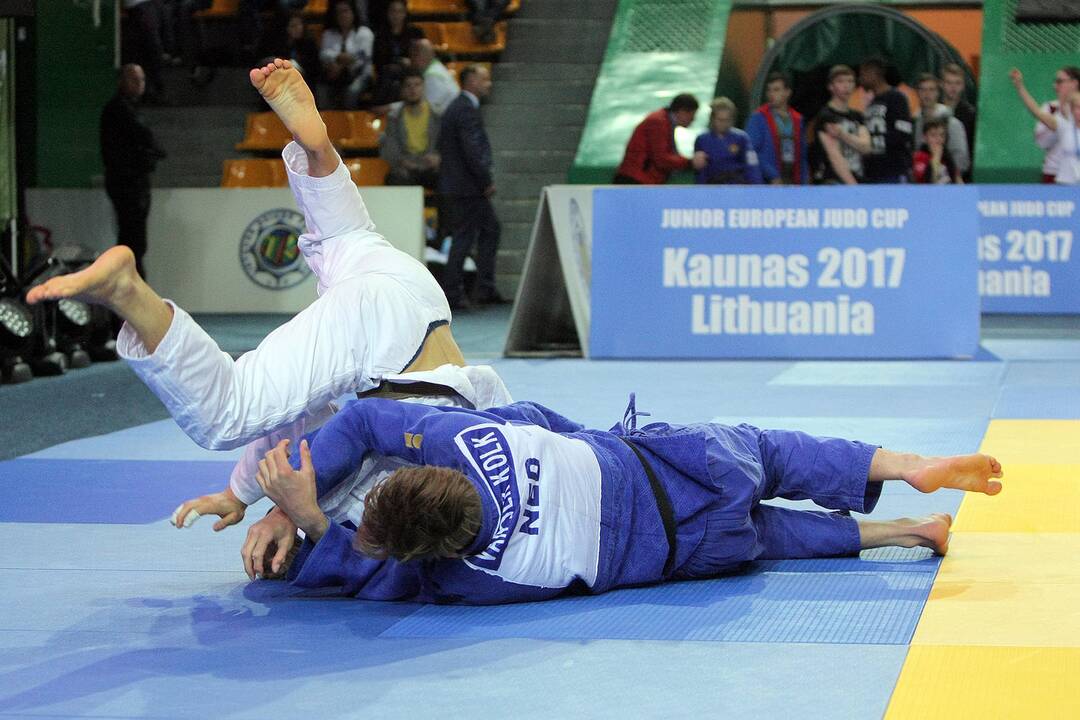 Europos jaunimo dziudo taurė. Šeštadienis