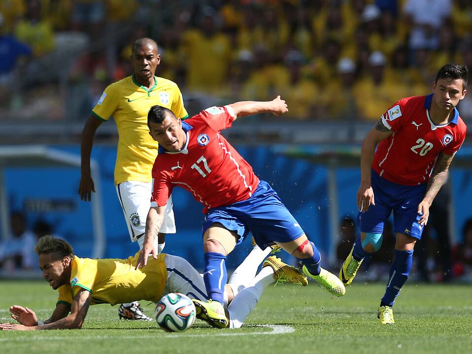 Pasaulio futbolo čempionatas: Brazilija - Čilė