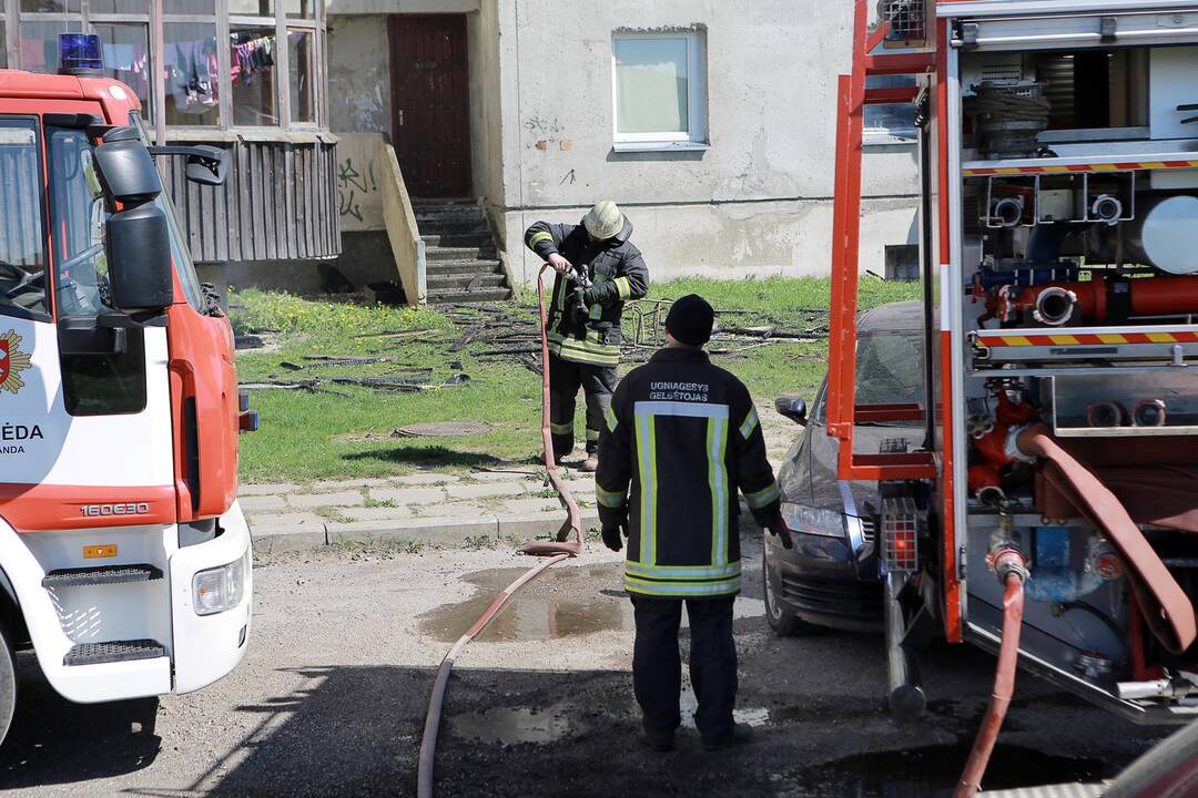 Vingio gatvėje degė butas