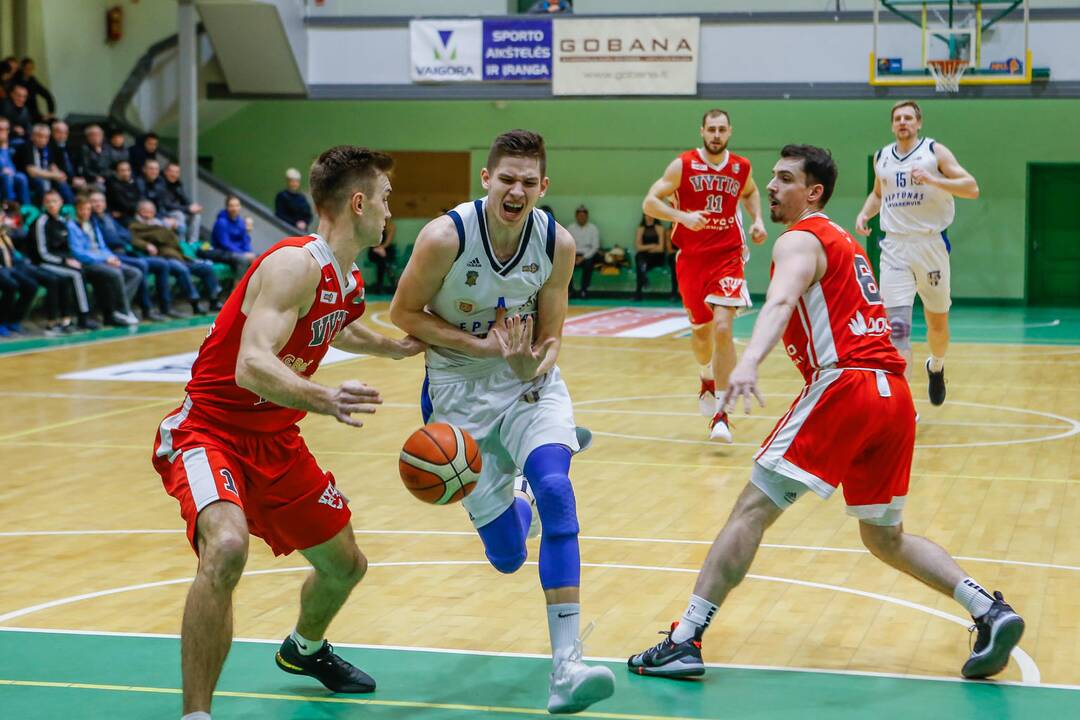 "Neptūnas-Akvaservis" - Šakių "Vytis" 58:69