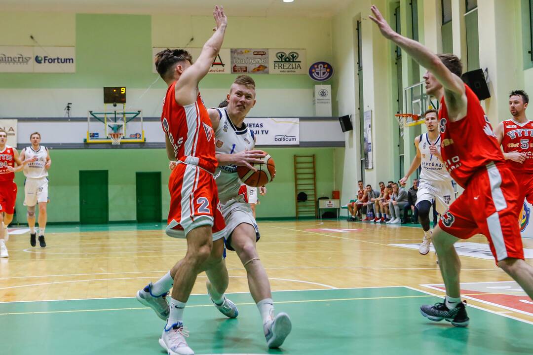 "Neptūnas-Akvaservis" - Šakių "Vytis" 58:69
