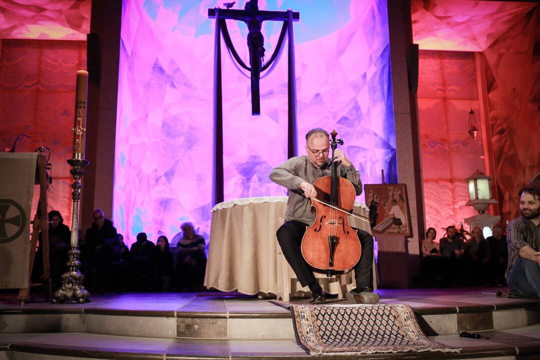 „Guarneri“ violončelių duetas: S.Forsbergas ir V.Sondeckis.