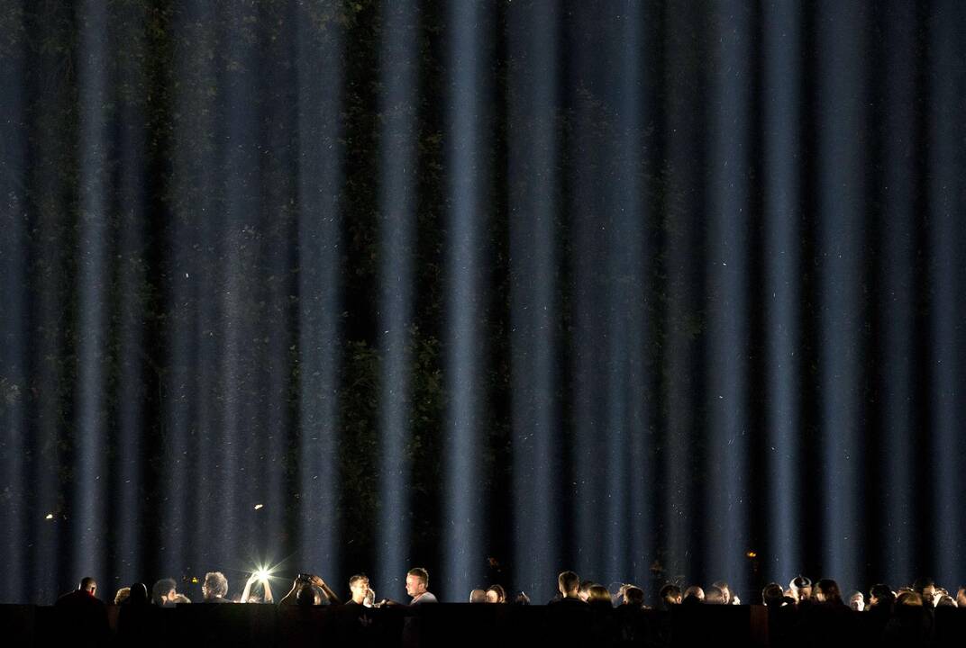 Britanija Pirmojo pasaulinio karo aukų atminimui pritemo