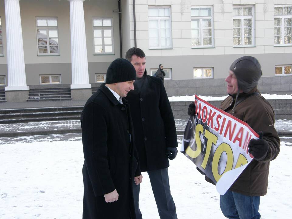 Prie prezidentūros – kauniečių ir pakaunės gyventojų protestas prieš „Fortum“