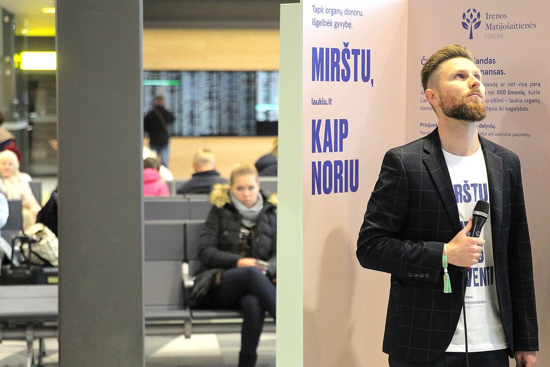 Performansas „Mirštu, kaip noriu gyventi“