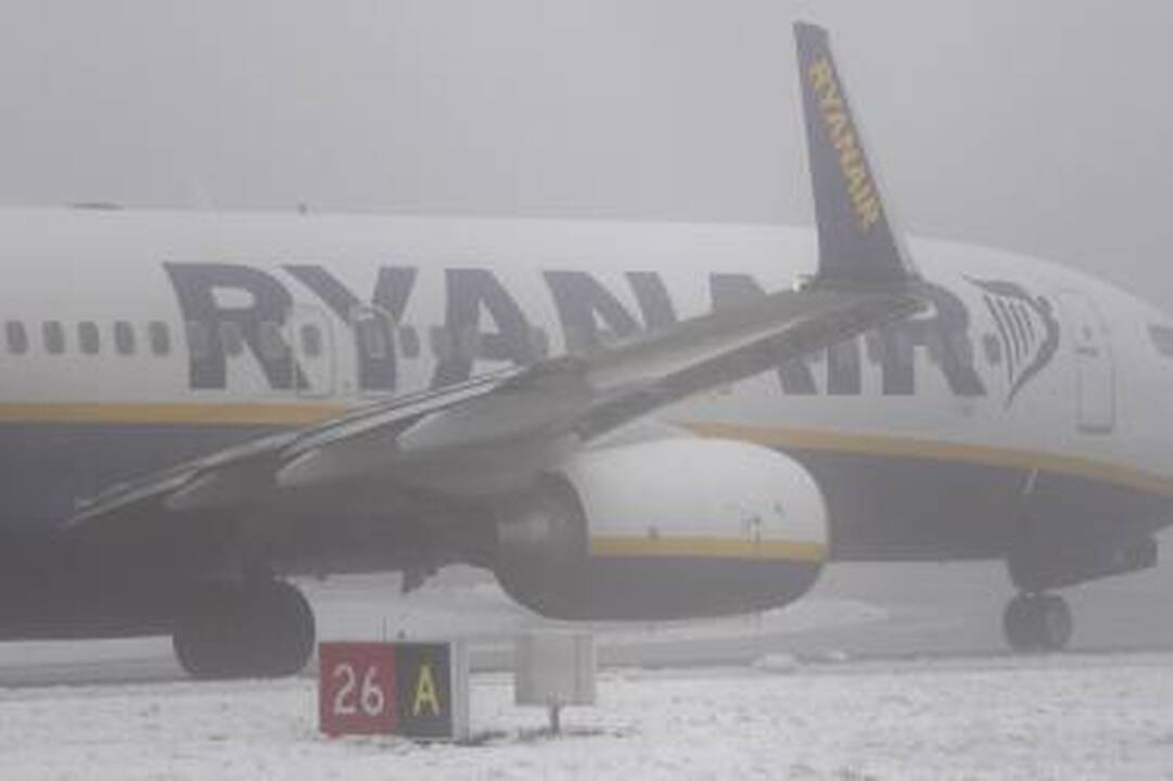 Iš Kauno oro uosto dėl pūgos Jungtinėje Karalystėje atšaukti skrydžiai 