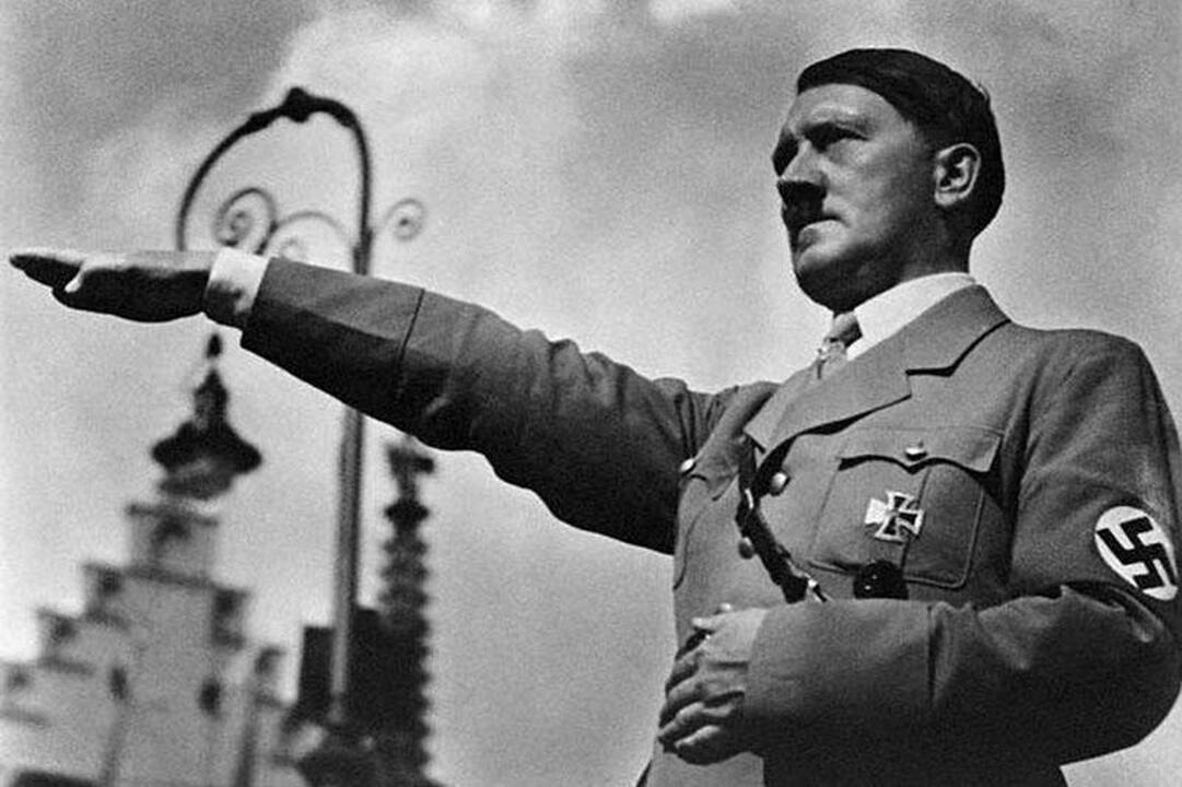 Vokietijoje bus išleistos ištraukos iš Hitlerio knygos „Mein Kampf“