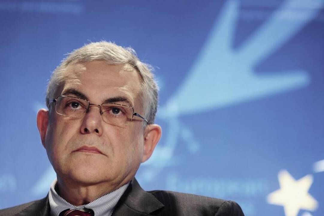 Graikijos naujuoju premjeru paskirtas Lucas Papademos (papildyta)