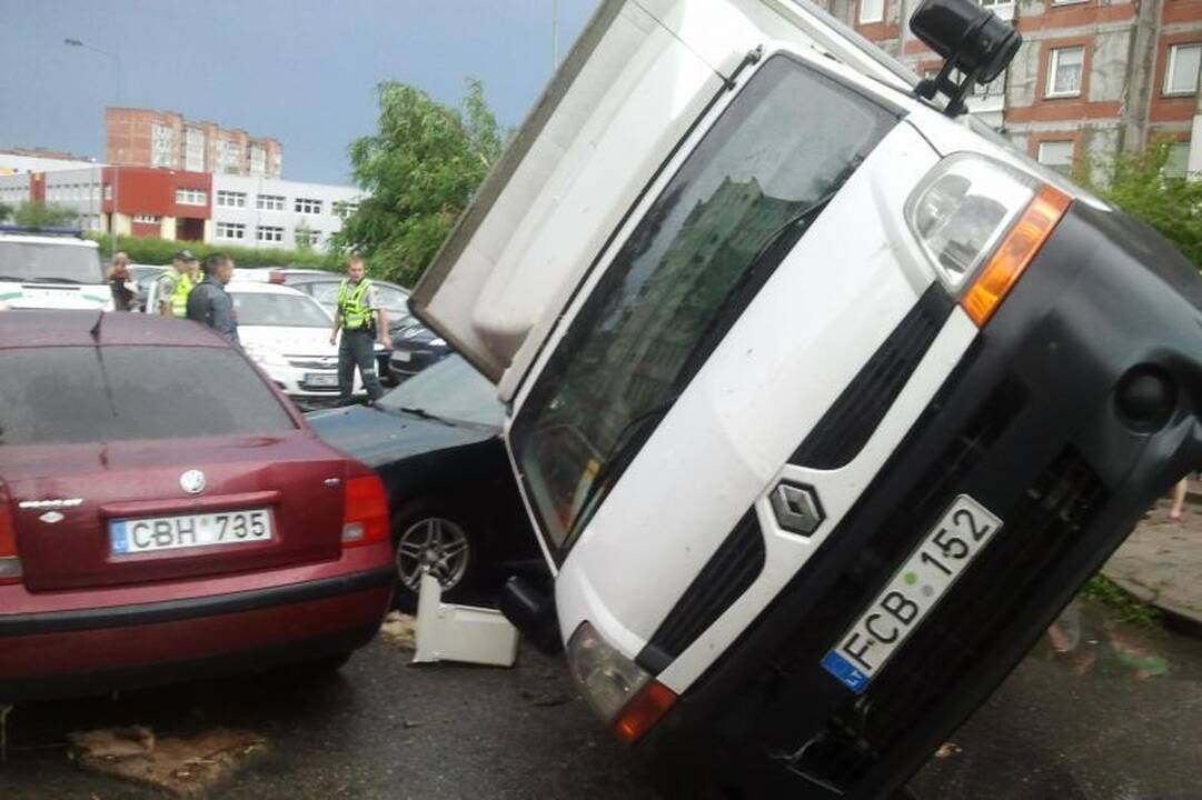 Rinktinė ruošiasi krikštui Klaipėdos arenoje