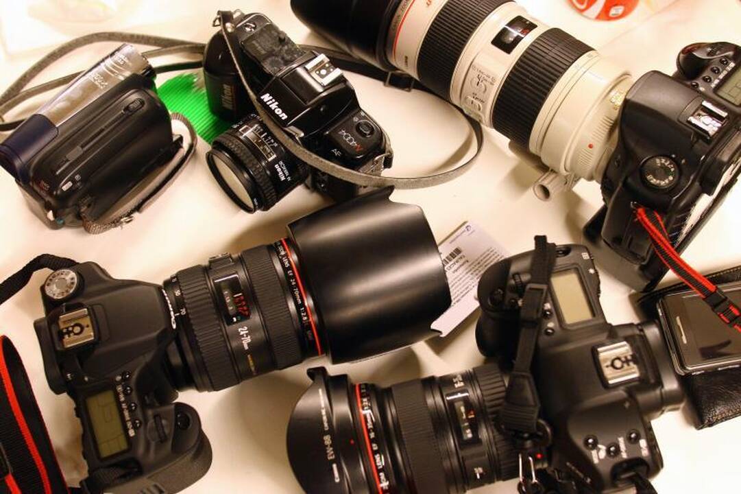 Pažinti  aplinką – su fotoaparatu rankose