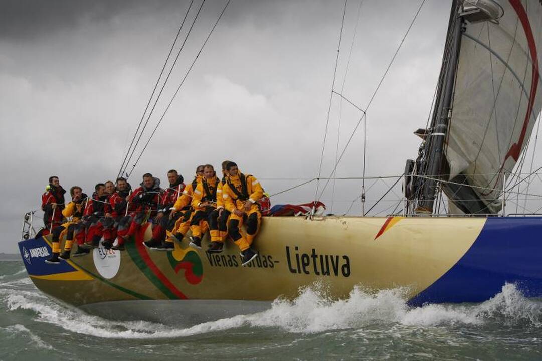 Legendinė jachta „Ambersail“ startavo regatoje per Atlantą 