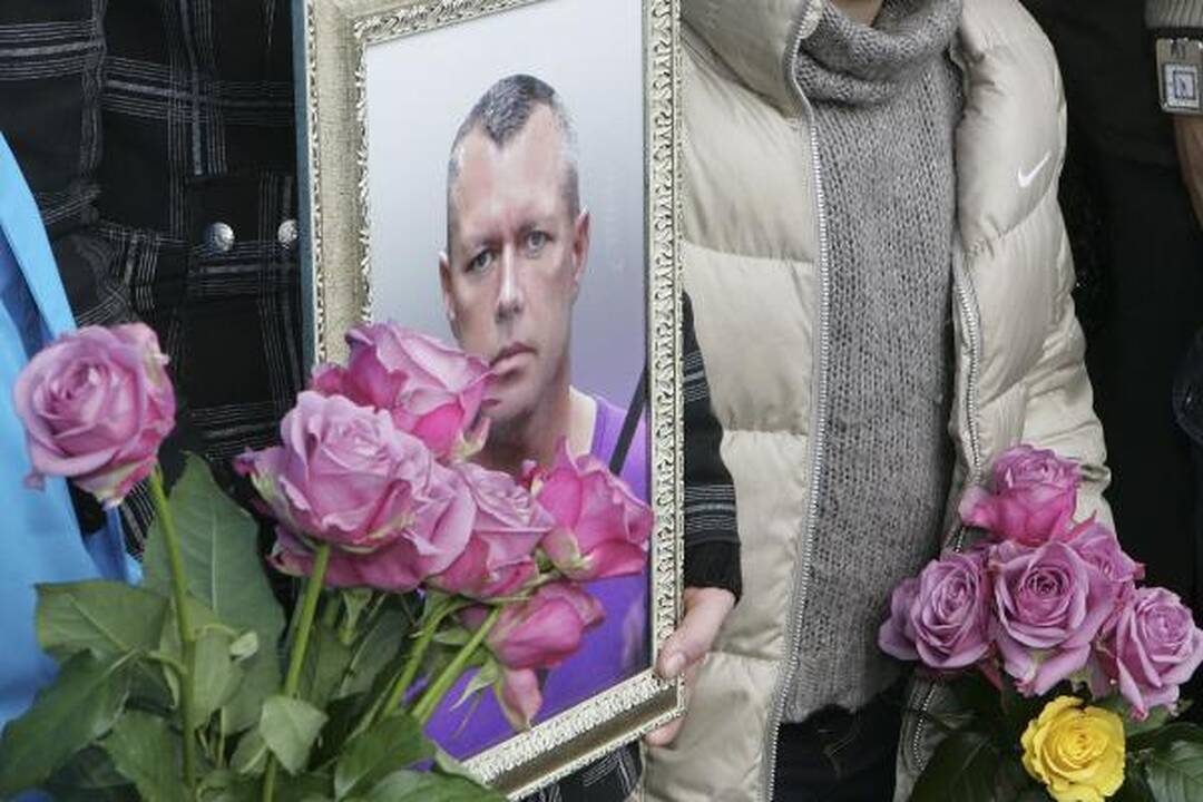 Prokurorai neprašo pratęsti suėmimo įtariamai D.Kedžio bendrininkei
