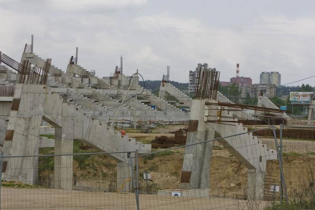 A. Zuokas tikisi, jog dėl banko griūties stadiono konkursas nenutrūks
