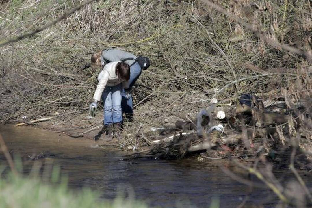 Aplinkos tvarkymo akcijos "Darom" metu rasti du lavonai