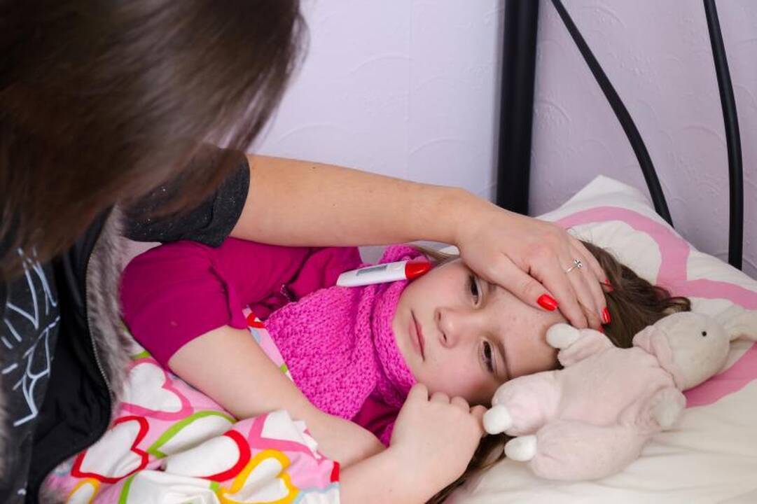 Sergančių moksleivių Klaipėdoje nemažėja, viena mokykla uždaryta