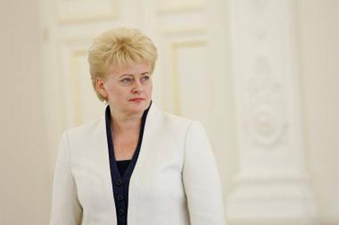 D.Grybauskaitė pritartų, kad teismuose dirbtų tarėjai