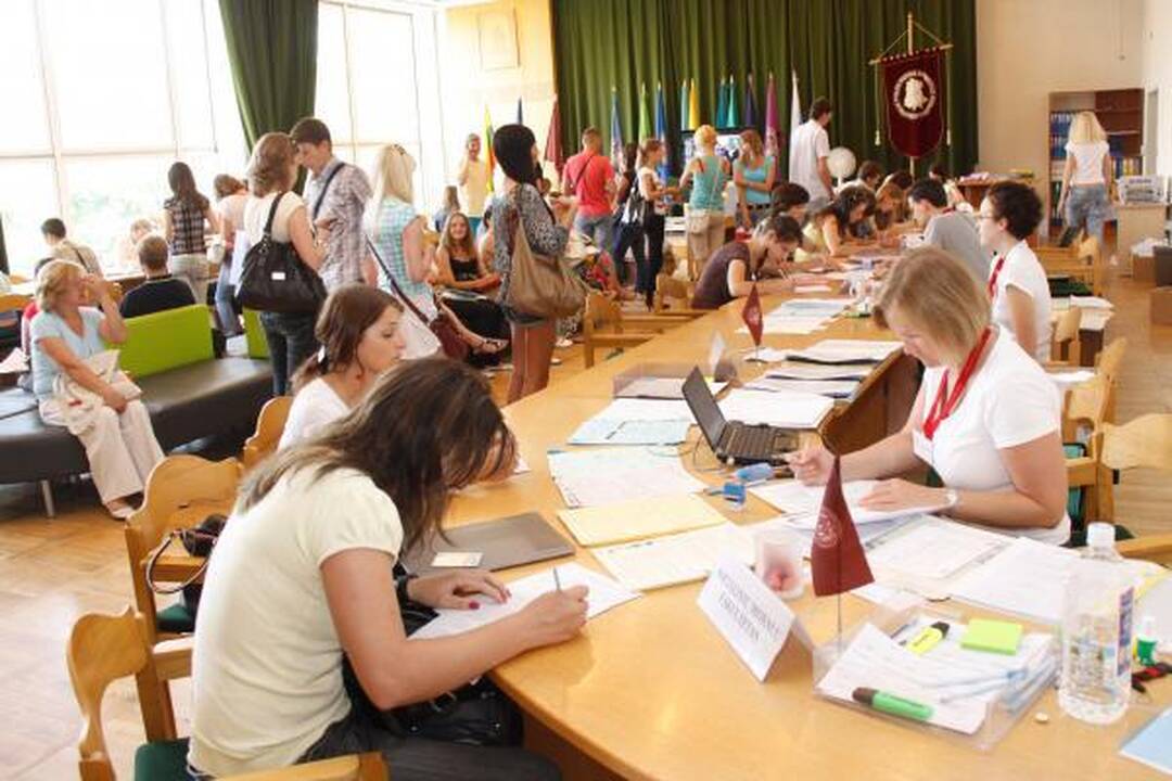 Kauno universitetuose - būsimųjų studentų antplūdis