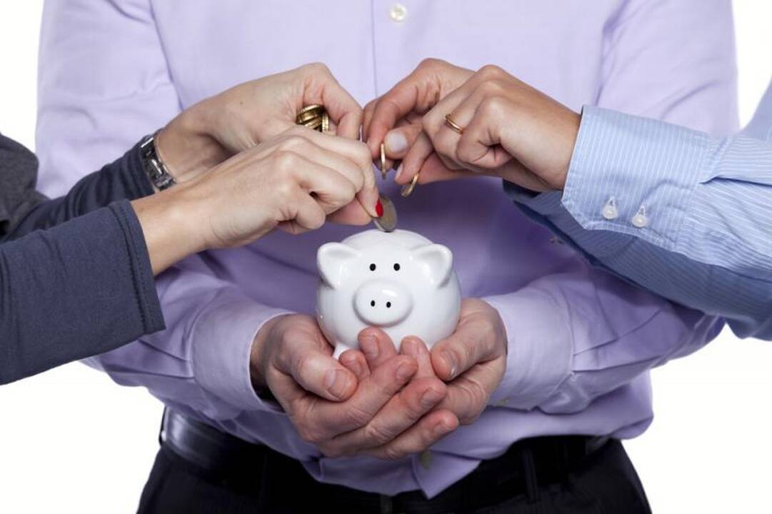 Politikos pokyčiai - papildomas nerimas finansų institucijoms