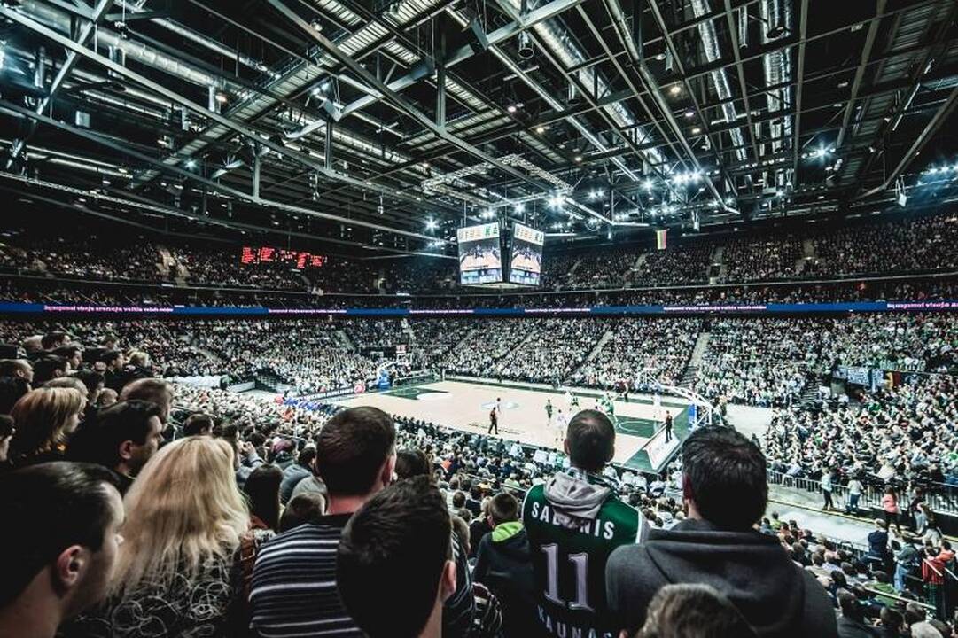 Įsibėgėjusio CSKA garvežio nuo bėgių nuversti nepavyko (komentarai)