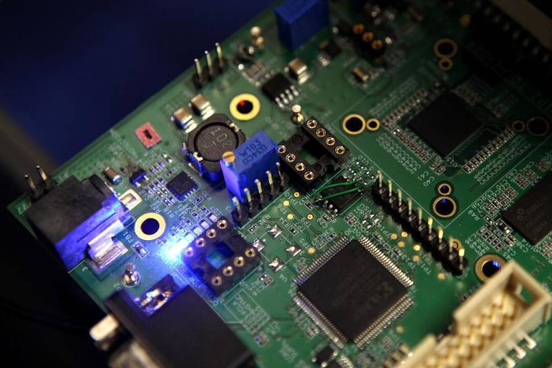 „Apple“ – stambiausia pasaulyje puslaidininkių pirkėja