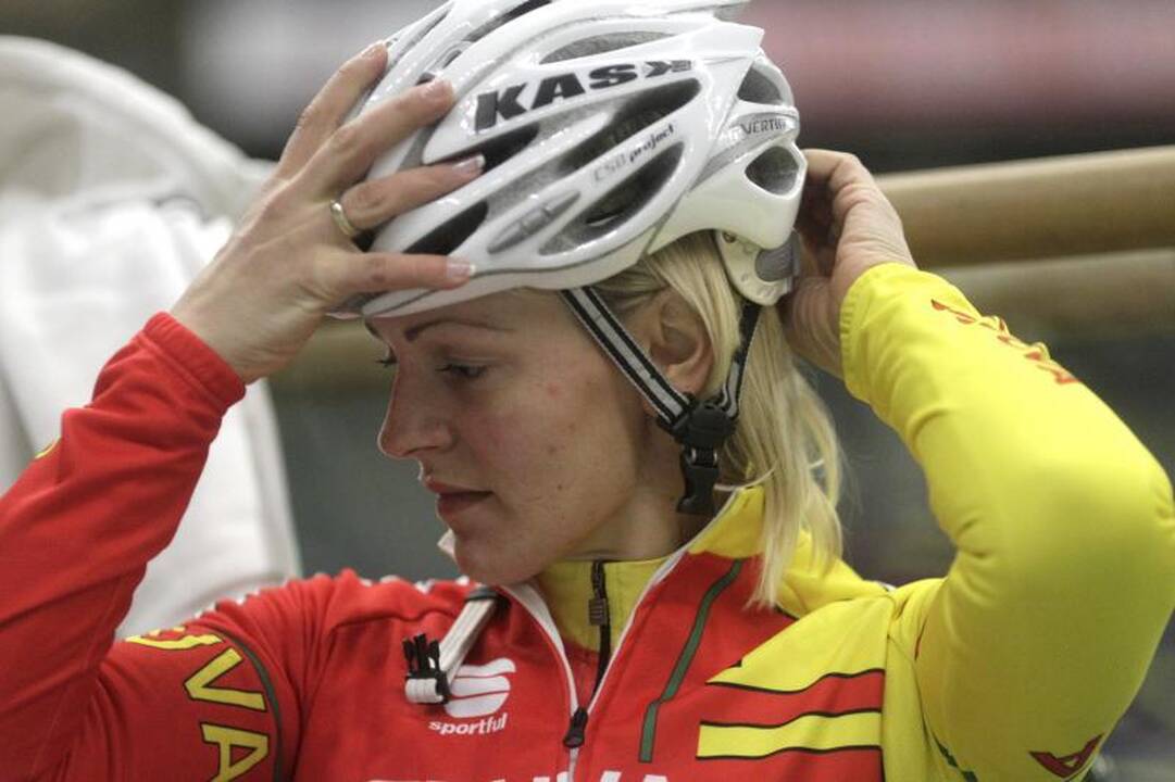 Simona Krupeckaitė – Europos dviračių treko čempionato pusfinalyje