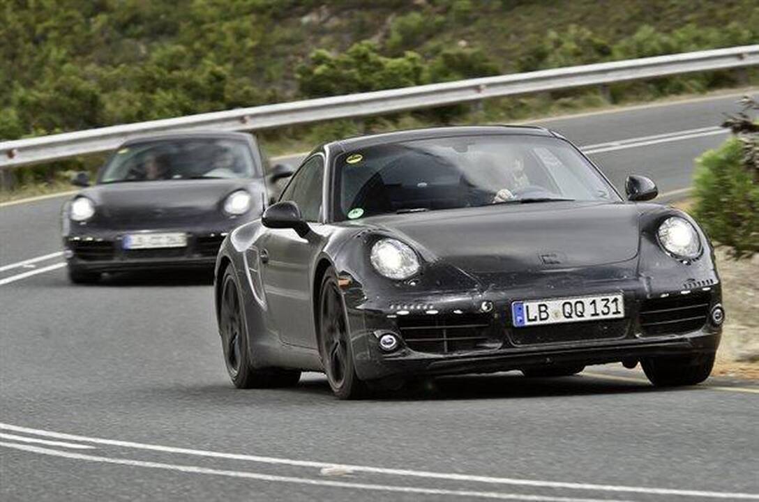 Septintos kartos „Porsche 911“: lengvesnis, taupesnis, greitesnis