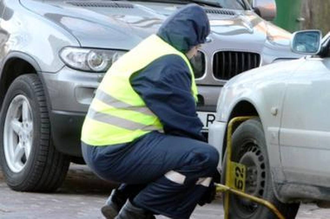 Nuo kitų metų automobilių ratai nebebus blokuojami