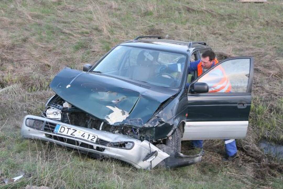 Savaitė keliuose: 4 žuvę, 69 sužeisti