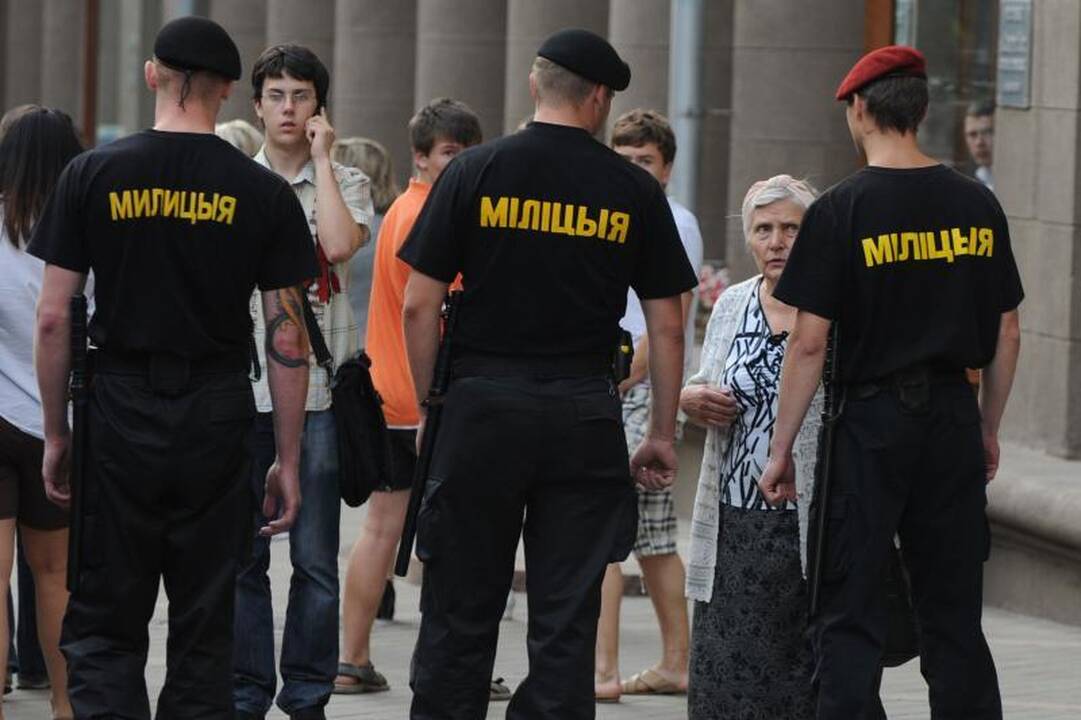 Į Minską atvykęs „Vesna“ aktyvistas A.Stefanovičius grėsmės nejaučia