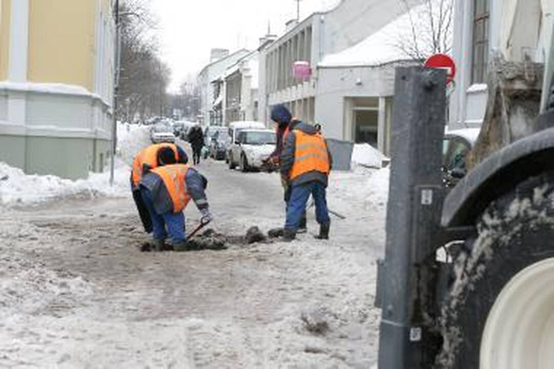 Senamiestyje – vandentiekio avarija (papildyta)