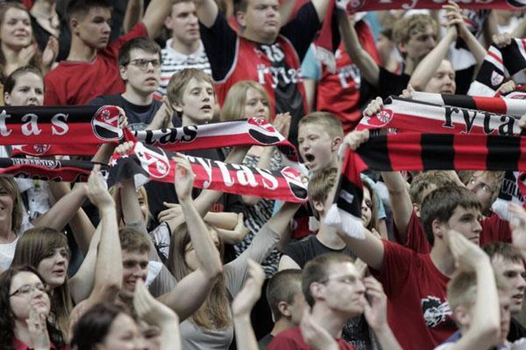 Galingai startavęs "Lietuvos rytas" įveikė "Žalgirį" 89:75 (papildyta)