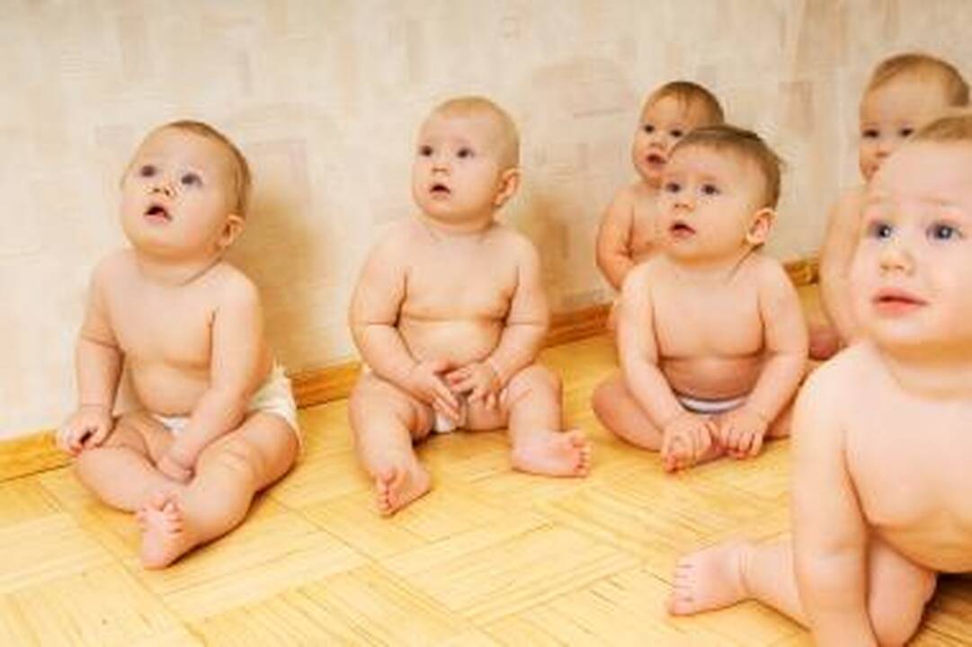 Valstybinės pensijos daliai daugiavaikių motinų bus mokamos nuo 2012-ųjų