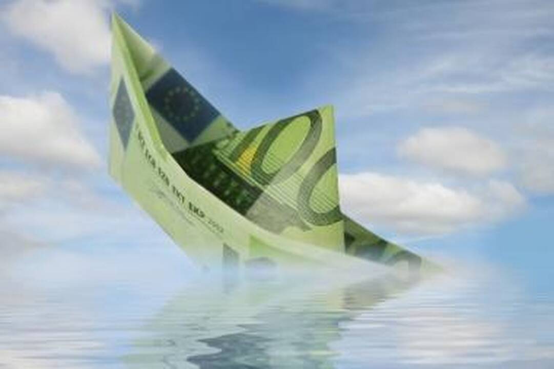 Euro kursas smunka antrą dieną iš eilės 